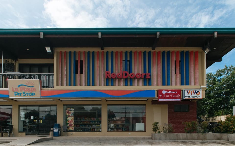 Property building, Facade/entrance, Property logo or sign