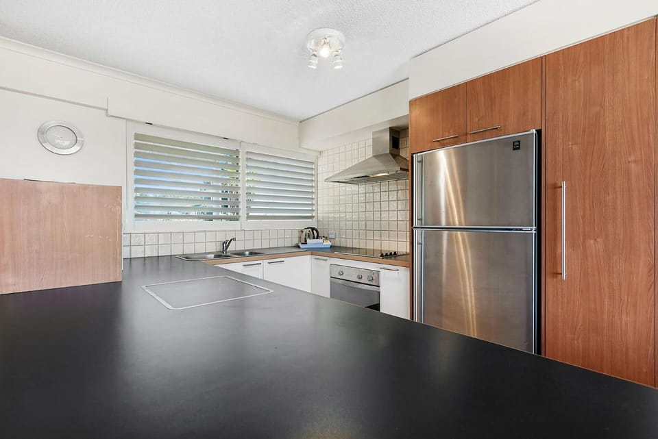 Kitchen or kitchenette, oven, stove