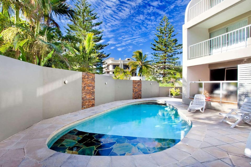 Property building, Swimming pool