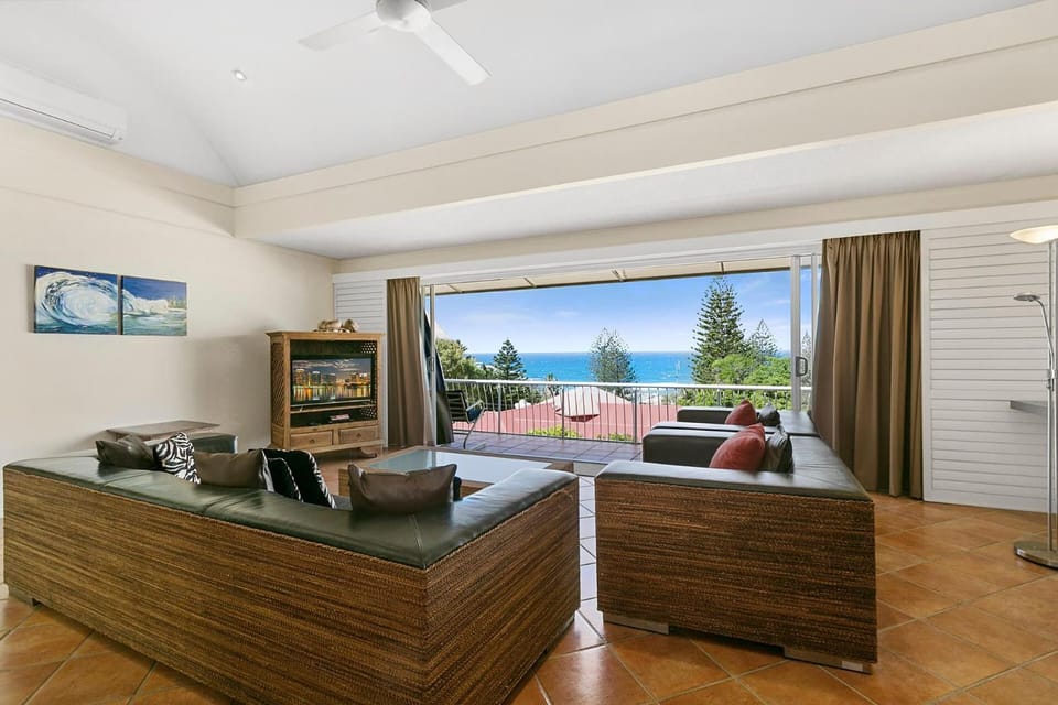 Living room, Sea view