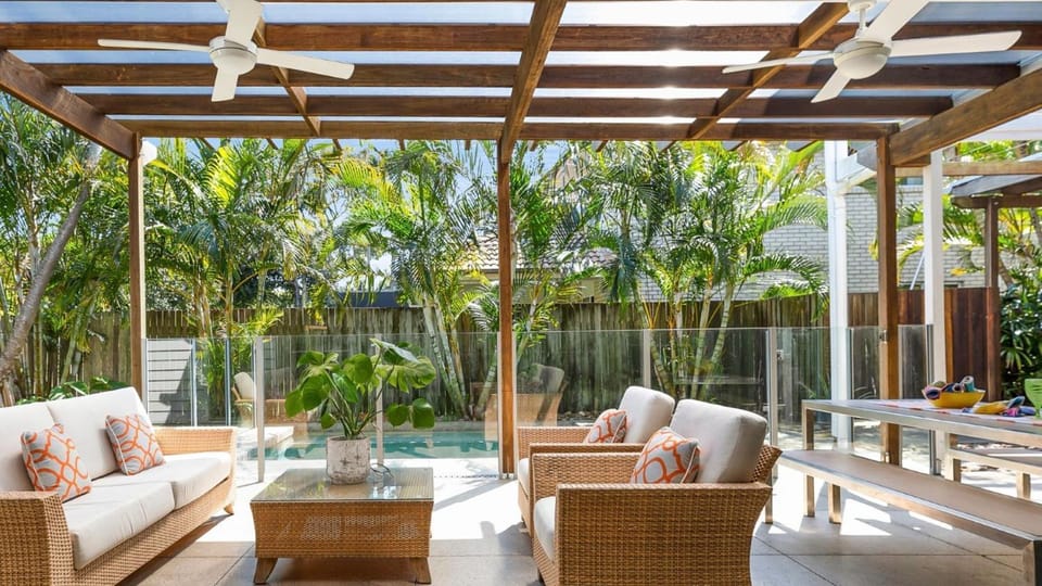 Balcony/Terrace, Seating area, Garden view