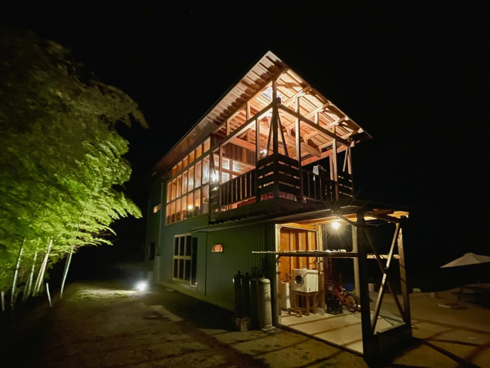 Property building, Night