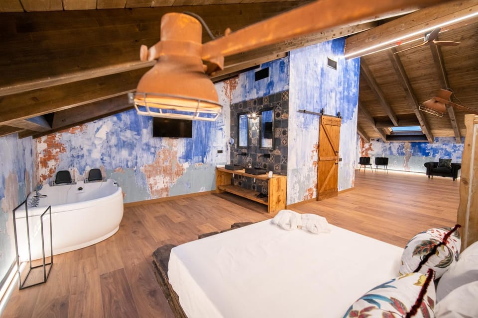 HOTEL SOMNIFABRIK Hotel in Catalonia
