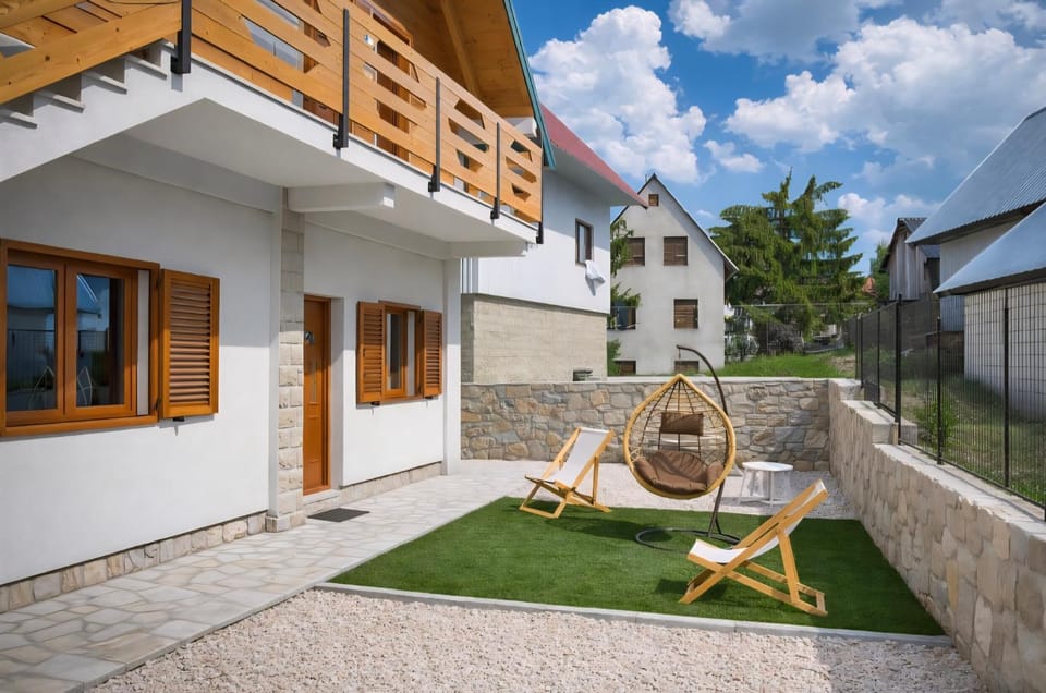 Monte Pino Lux Apartments Apartment in Montenegro