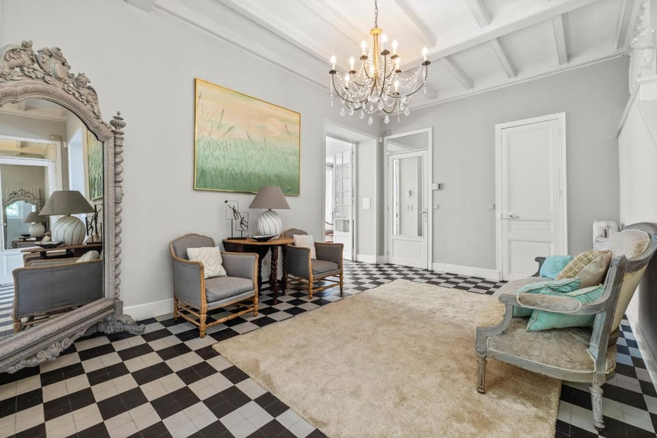 Cannes Luxury Rental - Belle epoque villa to rent close to Cannes center House in Cannes