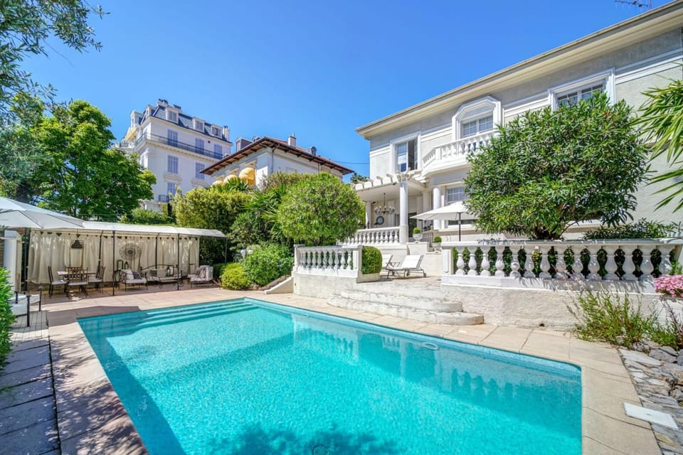 Cannes Luxury Rental - Belle epoque villa to rent close to Cannes center House in Cannes