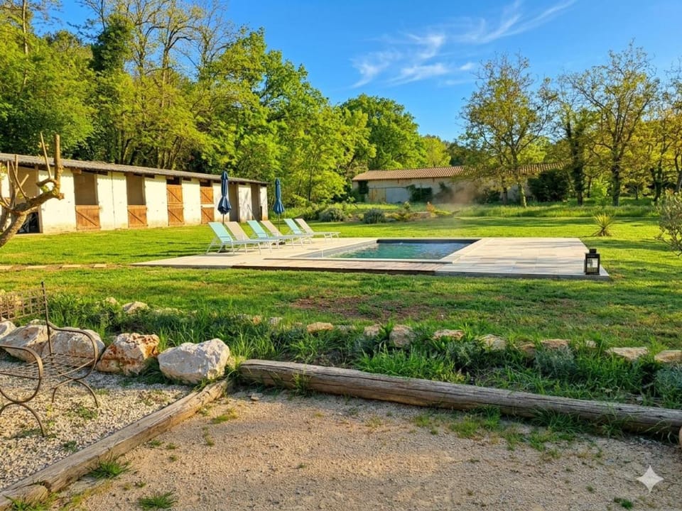 La ferme du TourreBlanc House in Lambesc
