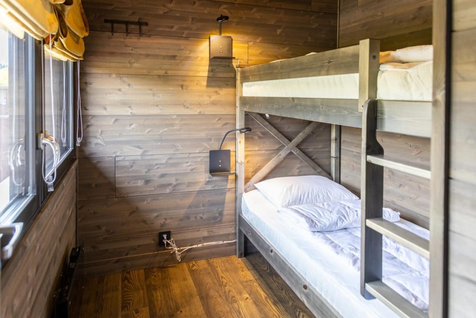Bed, Bedroom, bunk bed