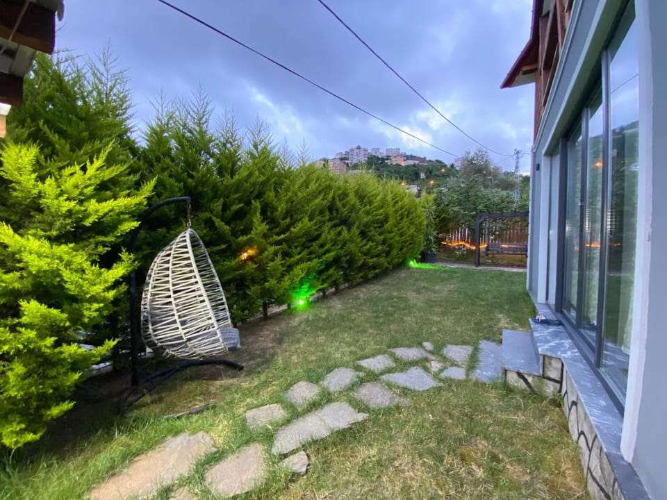 Garden, Garden view
