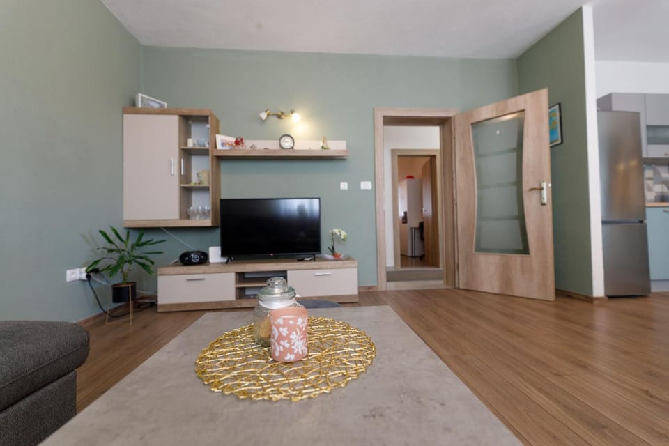 Blue home House in Makarska