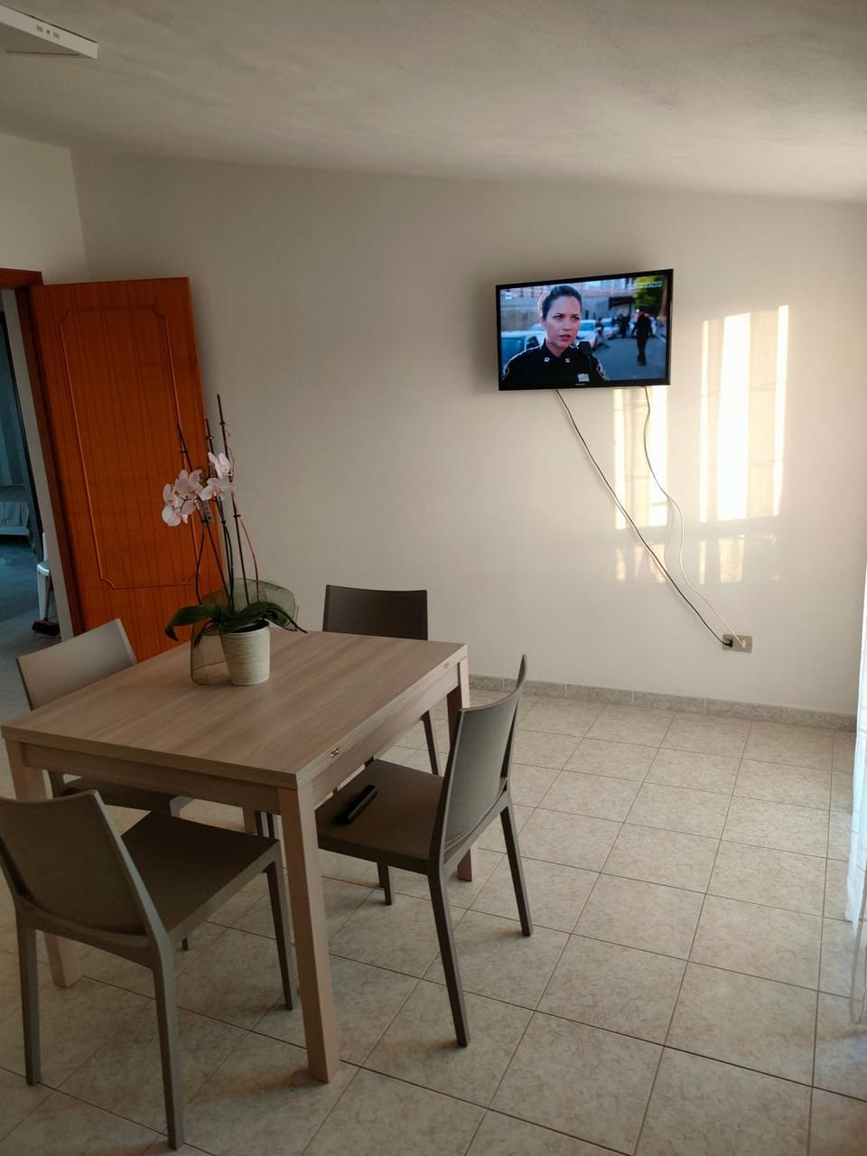 TV and multimedia, Dining area, kitchen