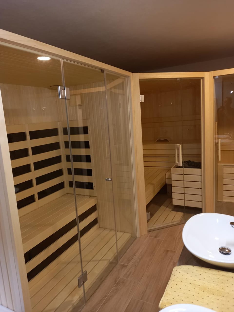 Sauna, Spa and wellness centre/facilities