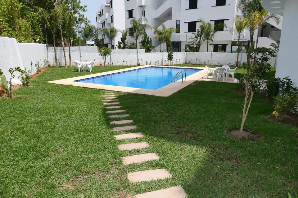Garden, Swimming pool, Swimming pool