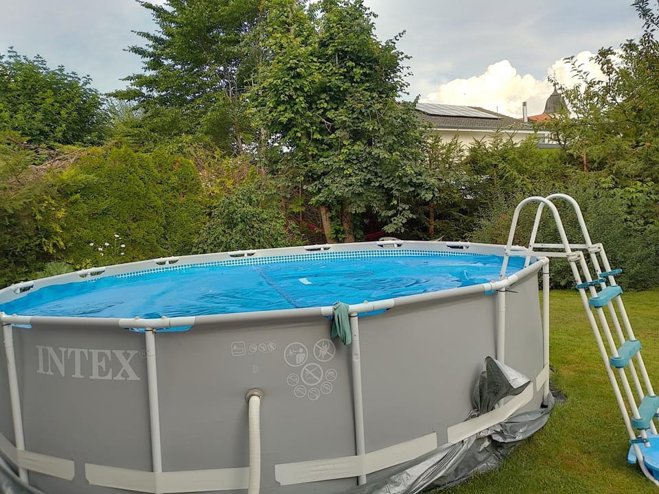 Chez l'Eveline Chambre Tortue Vacation rental in Canton of Bern (Region)