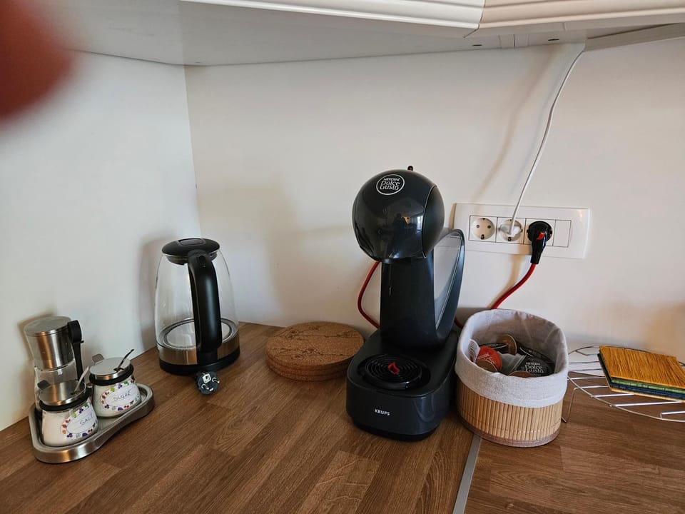 Coffee/tea facilities