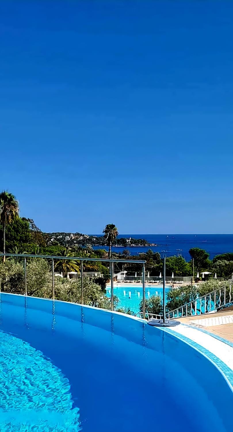 Nearby landmark, Pool view, Sea view, Swimming pool