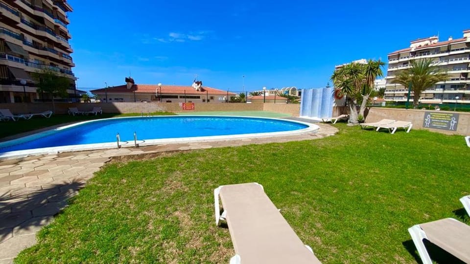 Vistas al mar Jardines Canarios Los Cristianos Apartment in Los Cristianos