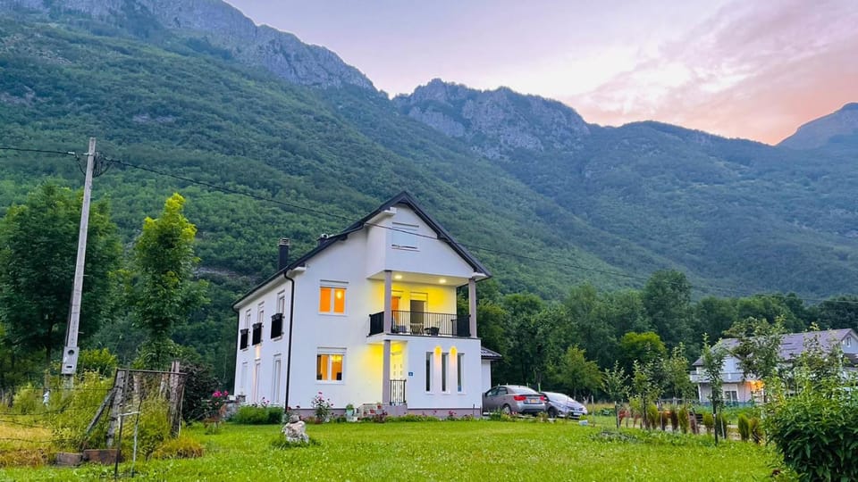 Property building, Garden, Mountain view