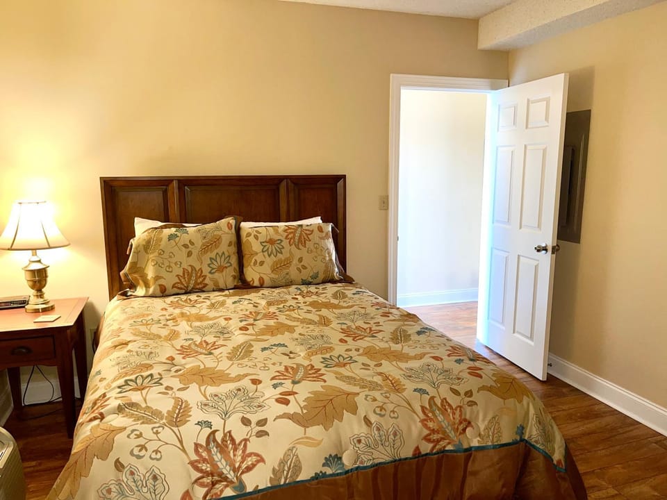 River Place Condos #204 2BD House in Pigeon Forge