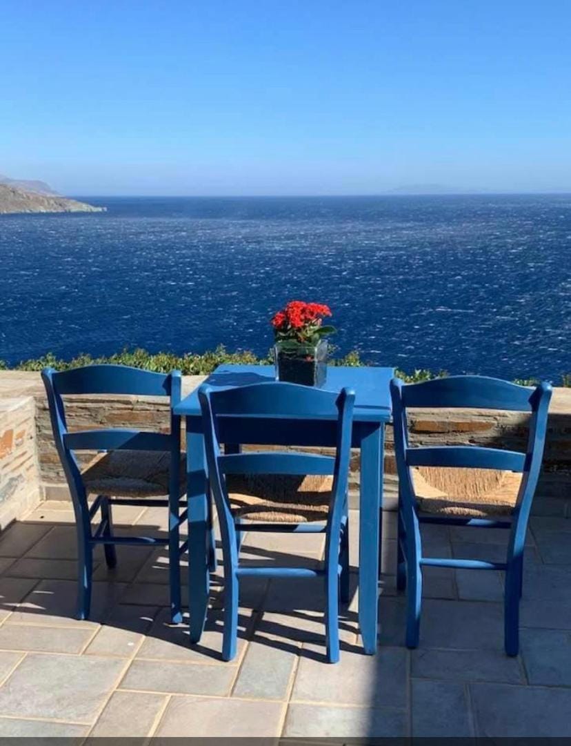 ΠΕΤΡΙΝΟ στην Άνδρο Apartment in Decentralized Administration of the Aegean