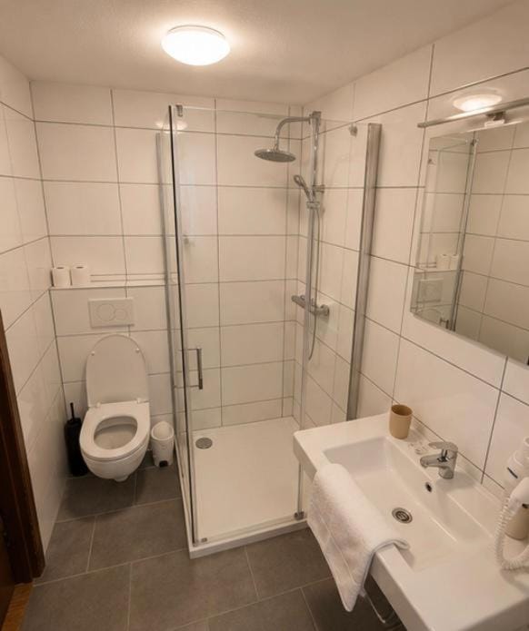 Shower, Toilet, Bathroom