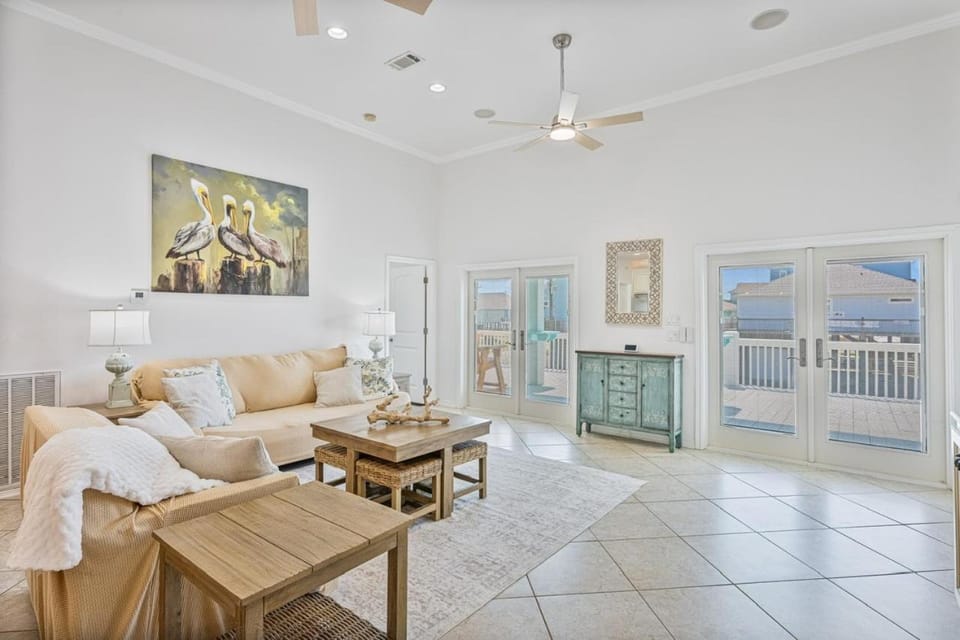 Pair-A-Dice home House in Bolivar Peninsula