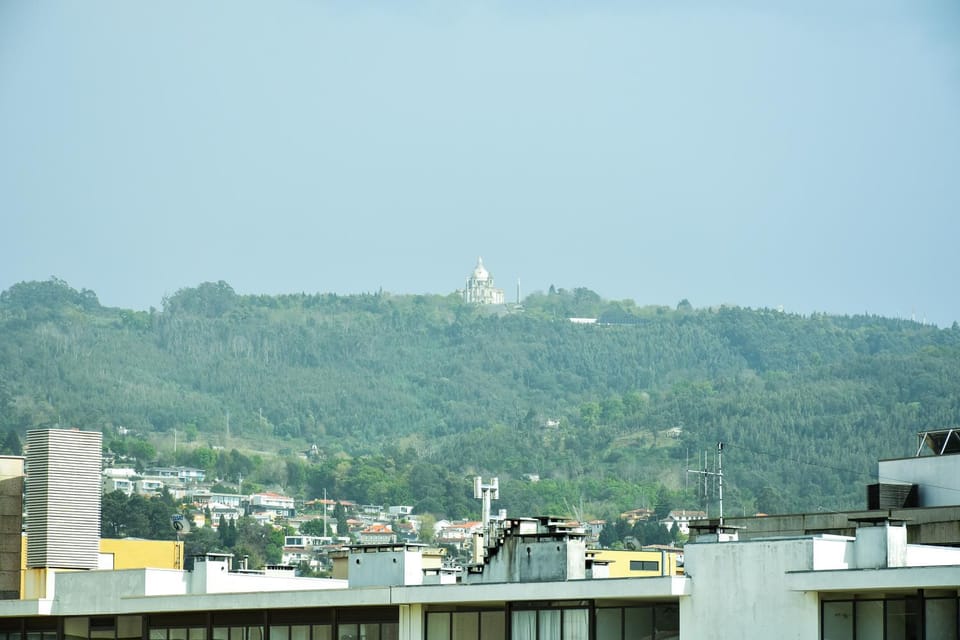 Neighbourhood, City view, Mountain view