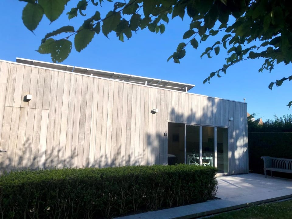 Gardenhouse 'The Block' - Ostend - private garden - IR cabine - AC Cabin in Ostend