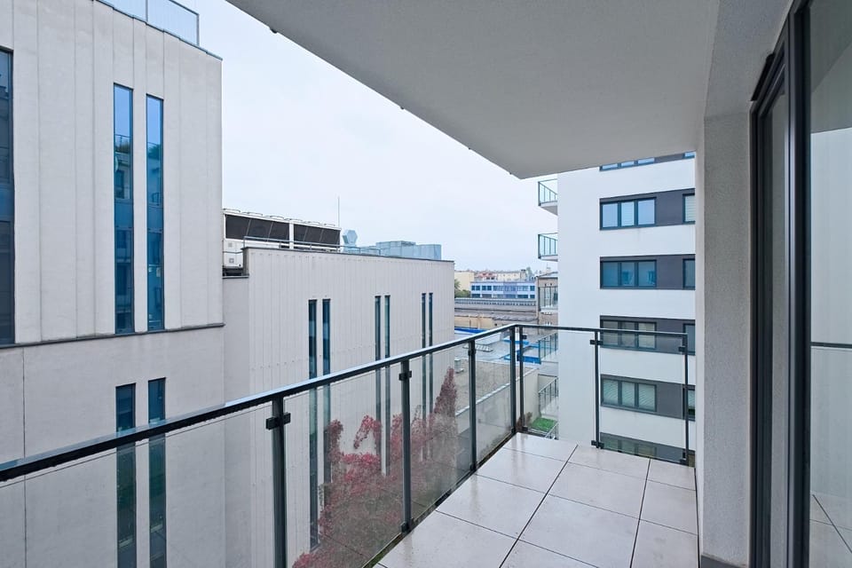 Balcony/Terrace, City view