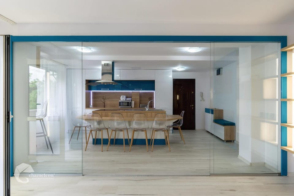 Living room, kitchen