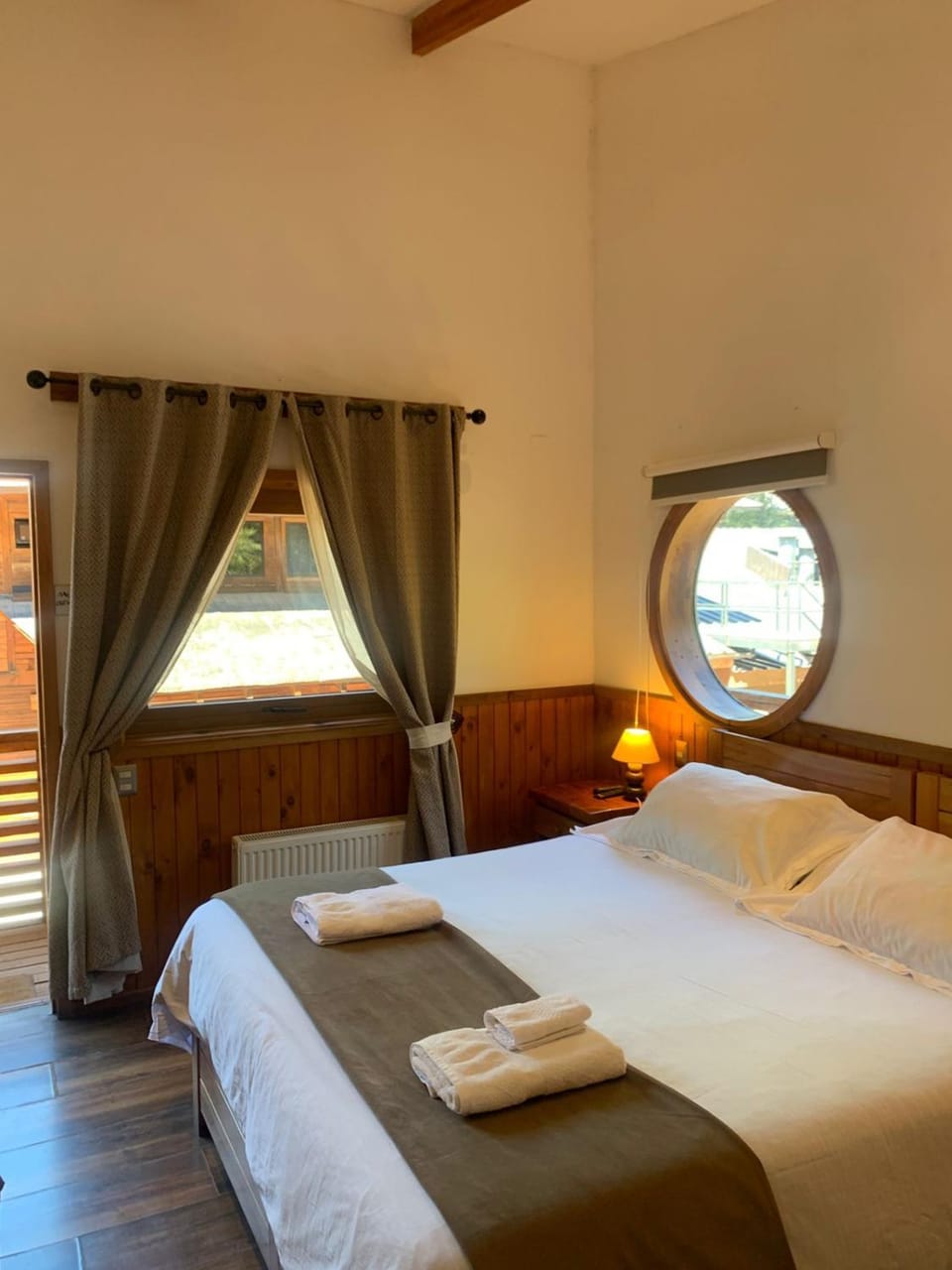HOTEL & HOSTAL CHIL'IN, Las Trancas Hostel in Bio Bio, Chile