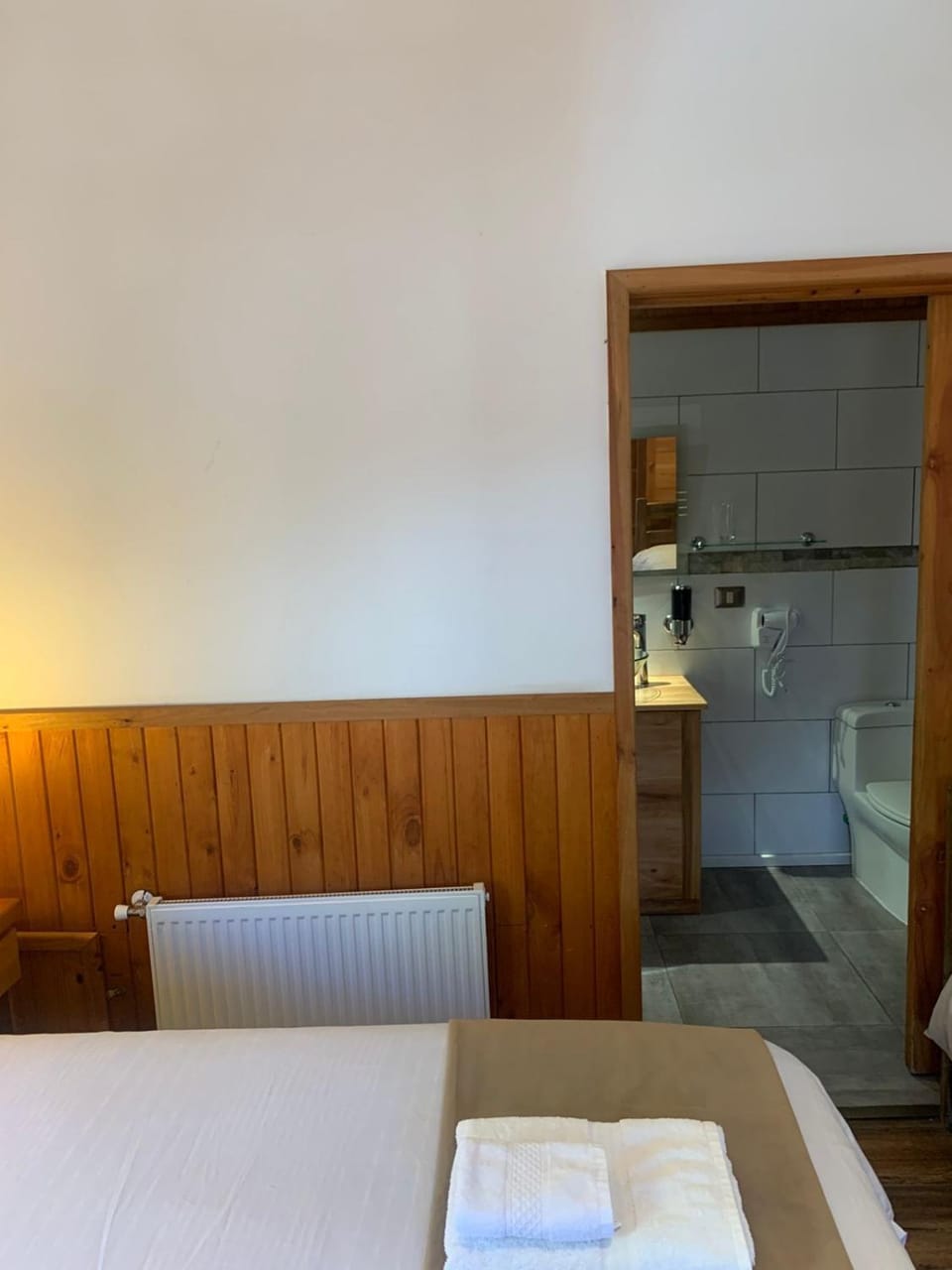 HOTEL & HOSTAL CHIL'IN, Las Trancas Hostel in Bio Bio, Chile