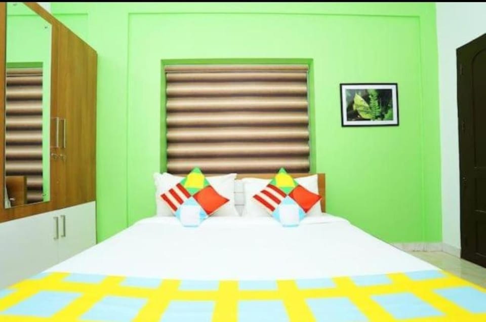 The Solo Apartments Kadavanthra Apartment in Kochi