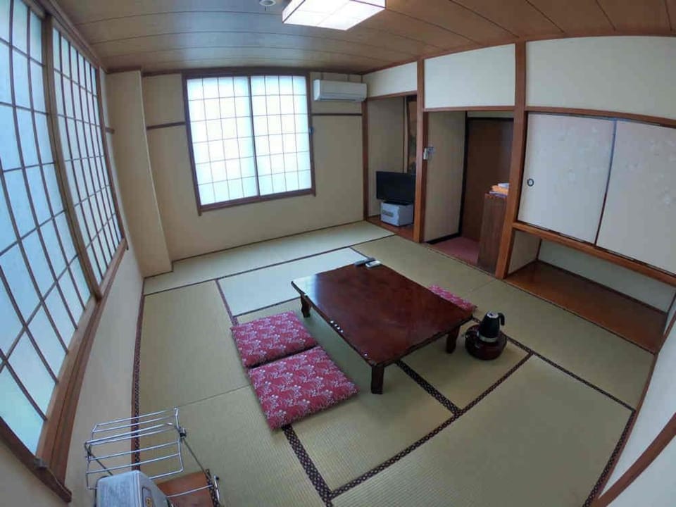 Yuzawa Ski House Bed and Breakfast in Japan