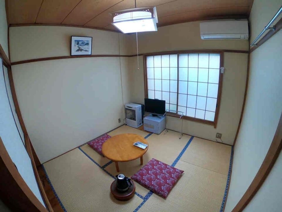 Yuzawa Ski House Bed and Breakfast in Japan