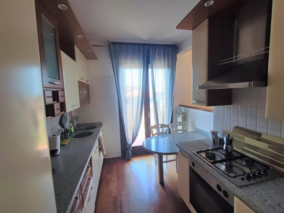 Fido Home with Lagoon View Apartment in Lido di Venezia