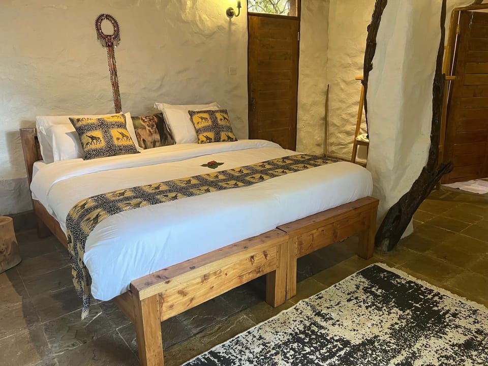 Olaloi Mara Camp Nature lodge in Kenya