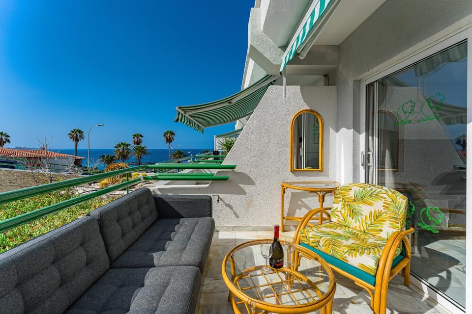 Graceful brand new studios in Altamira Apartment in Costa Adeje
