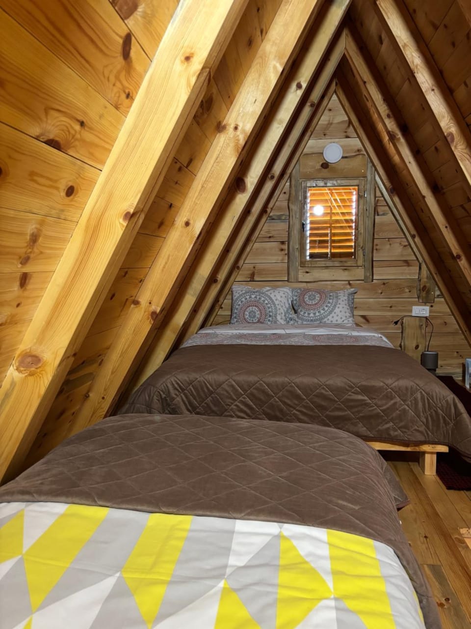 Cottage Bumblebee Chalet in Zlatibor District, Serbia