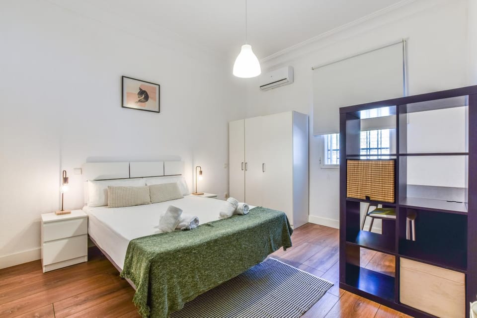 Bed, Photo of the whole room, Bedroom, towels, wardrobe, air conditioner