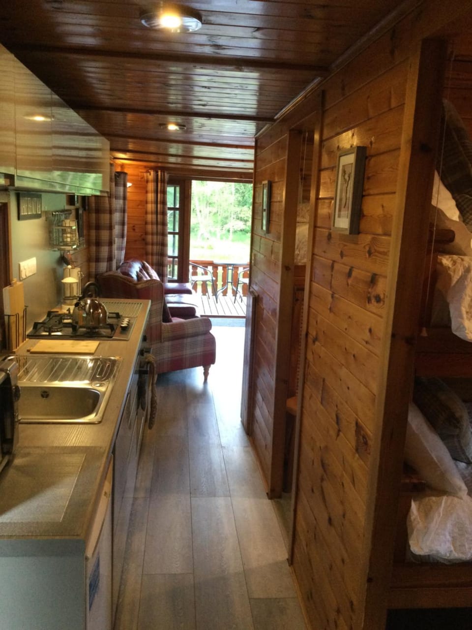 RIVERSIDE LODGE RETREAT Apartment in Scotland