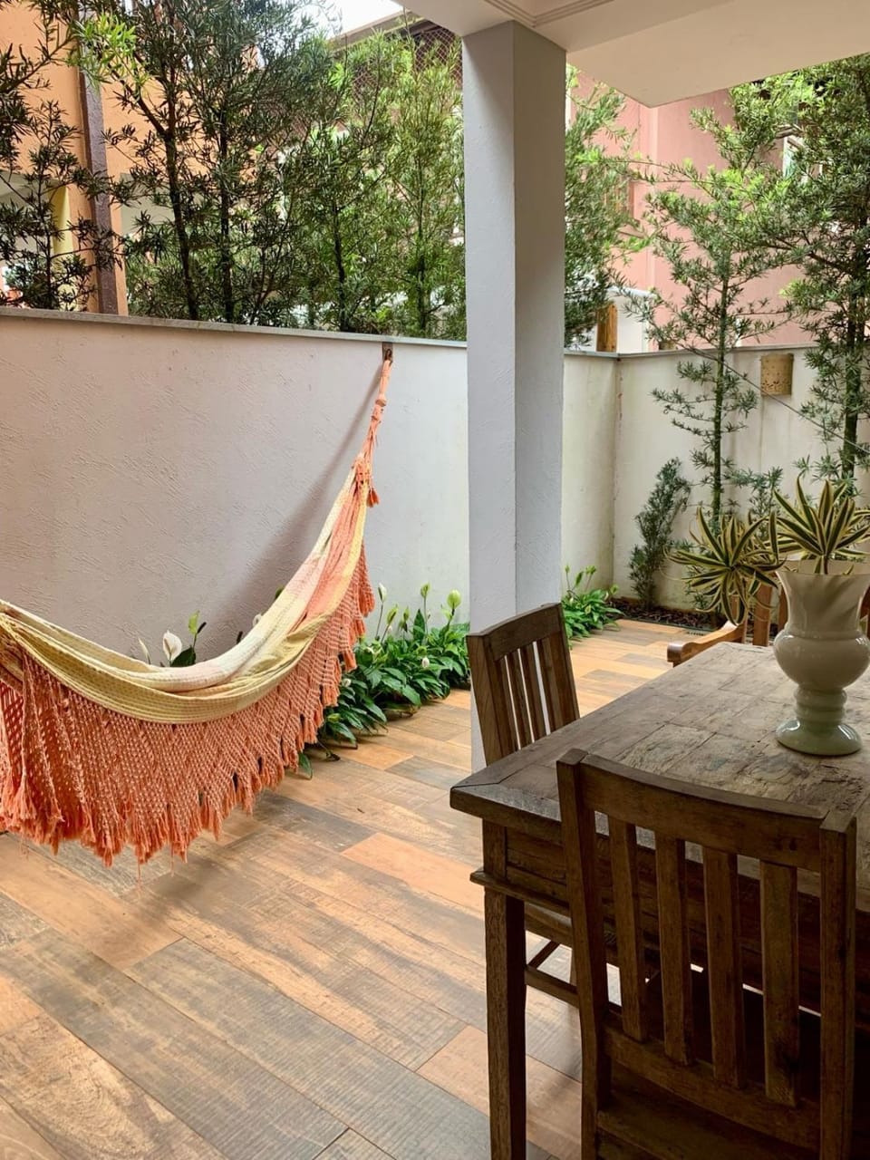 Natural landscape, Garden, Balcony/Terrace, Seating area, Dining area, Garden view