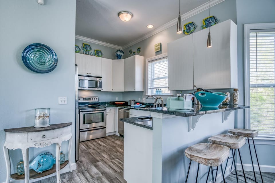 Kitchen or kitchenette, dishwasher, minibar, oven, pet friendly