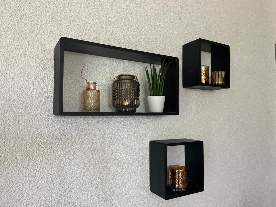 Living room, Decorative detail