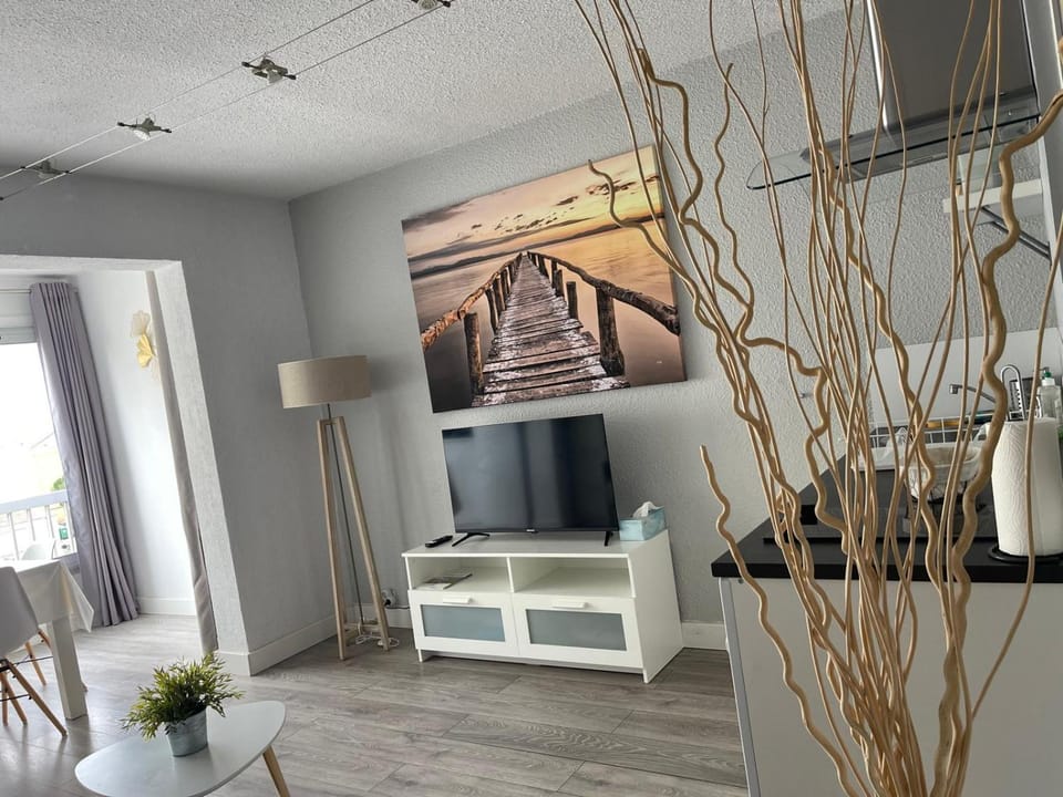 Baie de Sanary - Beau F2 bord de mer avec piscine Apartment in Six-Fours-les-Plages