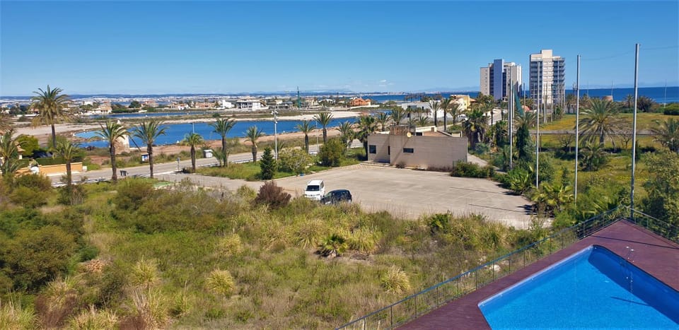 Balcony/Terrace, Lake view, Sea view, Swimming pool