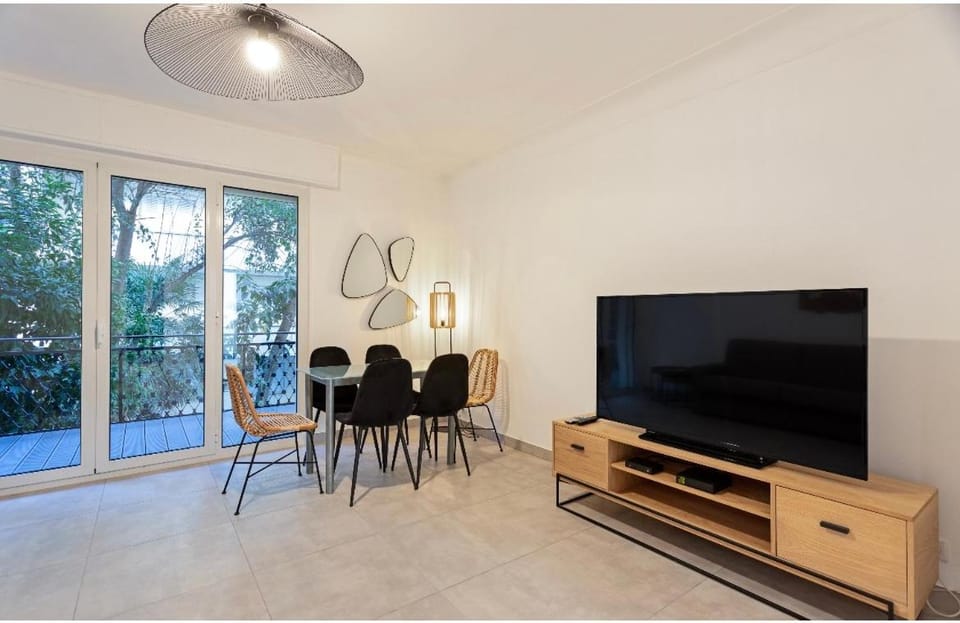 Appart 2 pièces Cannes Croisette-Martinez Apartment in Cannes