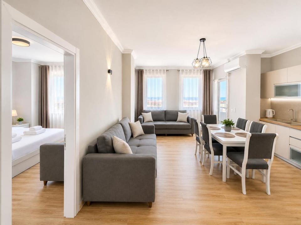 Bed, TV and multimedia, Living room, Photo of the whole room, Seating area, Dining area, Bedroom