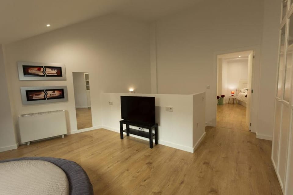 Apartamento Duplex Noia SBhome Apartment in Galicia