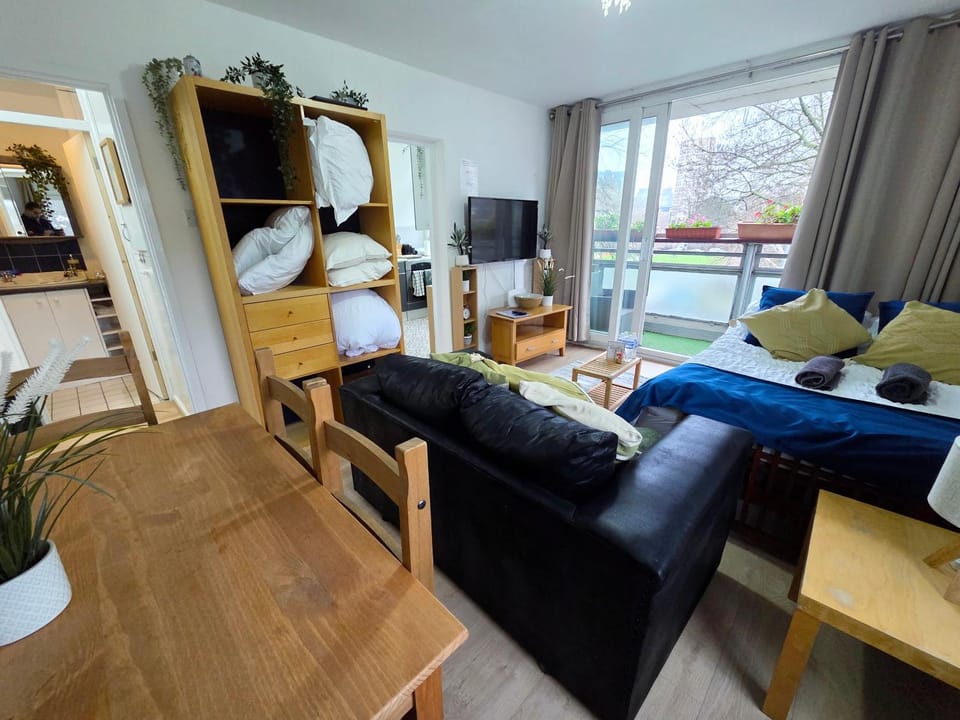 Garden Tower flat Apartment in London